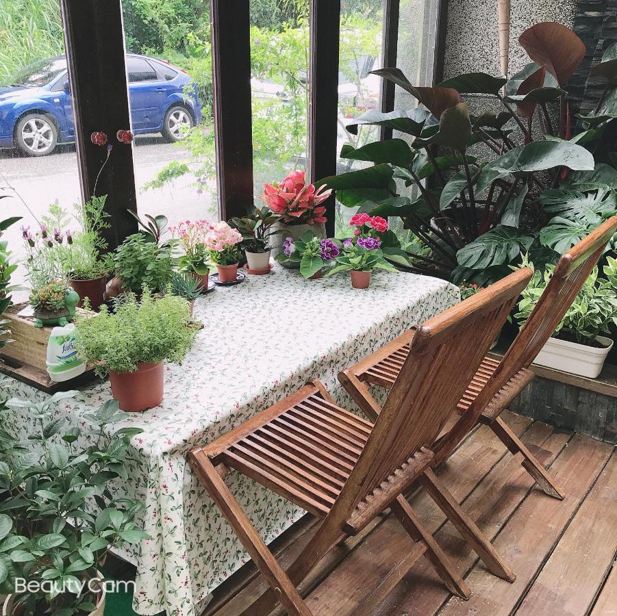 Moon House B&B Hualien Buitenkant foto